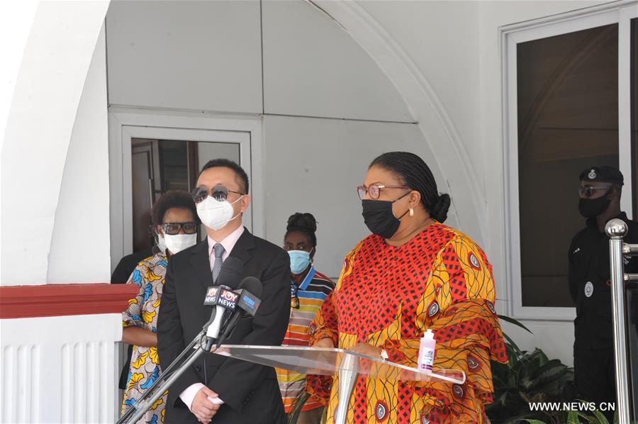 الصين تقدم مساعدات طبية إلى غانا لمكافحة (كوفيد-19)
