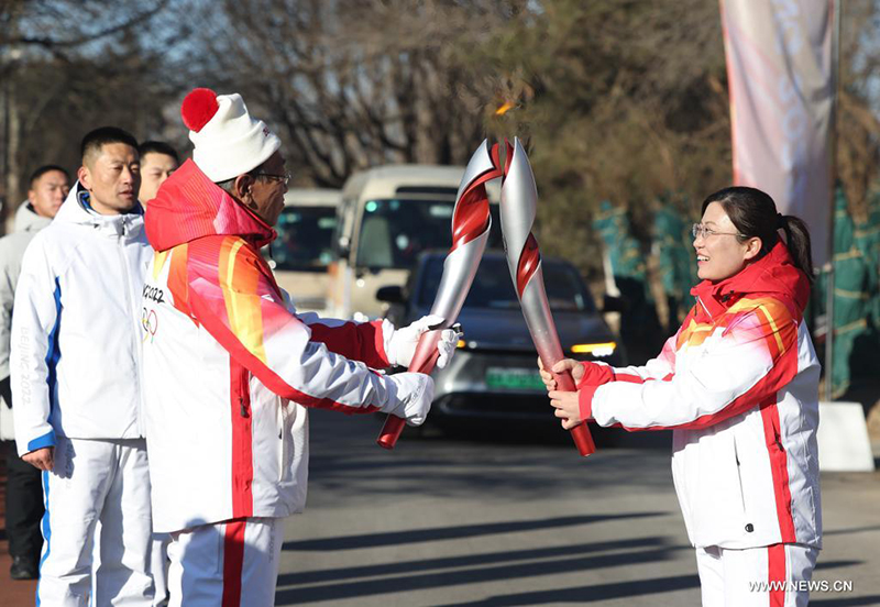 بدء عملية تتابع الشعلة الأولمبية في بكين