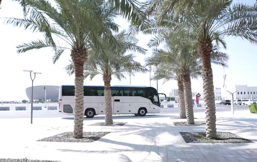 الحافلات الصينية الصديقة للبيئة تخدم جماهير مونديال قطر