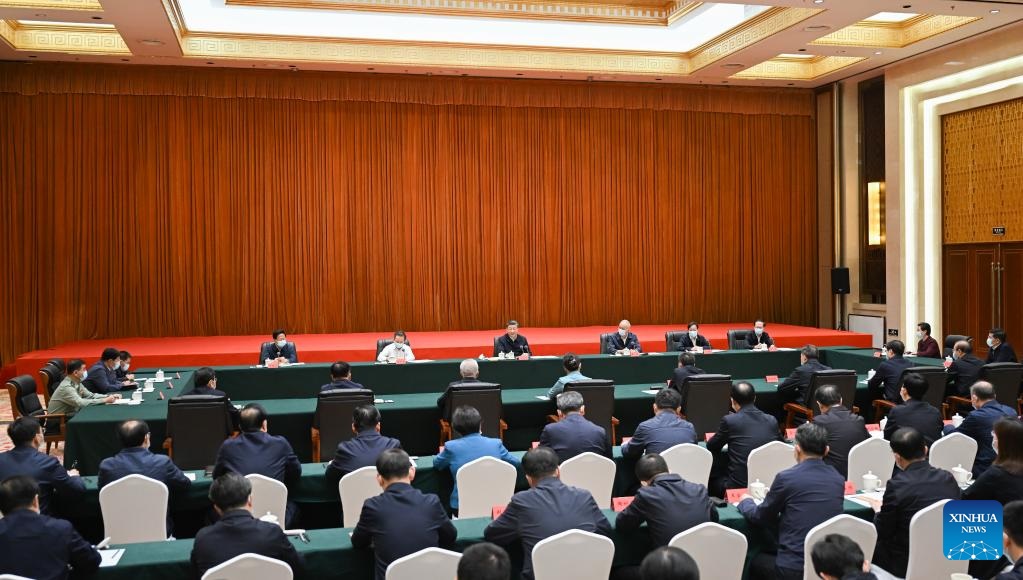 شي يحث منغوليا الداخلية على مواصلة التنمية الخضراء ودفع التحديث الصيني النمط