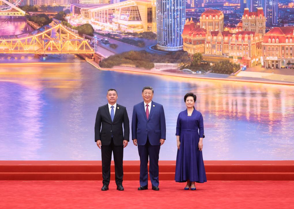 شي: منظمة شانغهاي للتعاون تتحمل مسؤوليات أكبر تجاه السلام والتنمية