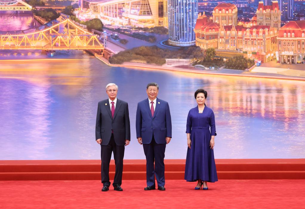 شي: منظمة شانغهاي للتعاون تتحمل مسؤوليات أكبر تجاه السلام والتنمية