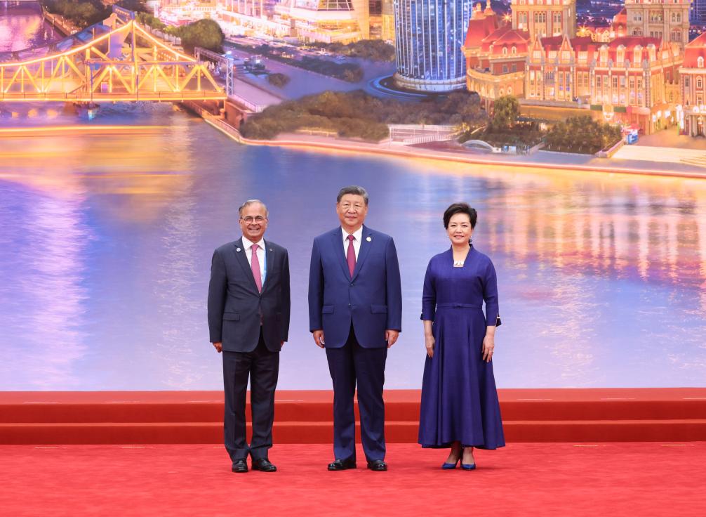 شي: منظمة شانغهاي للتعاون تتحمل مسؤوليات أكبر تجاه السلام والتنمية