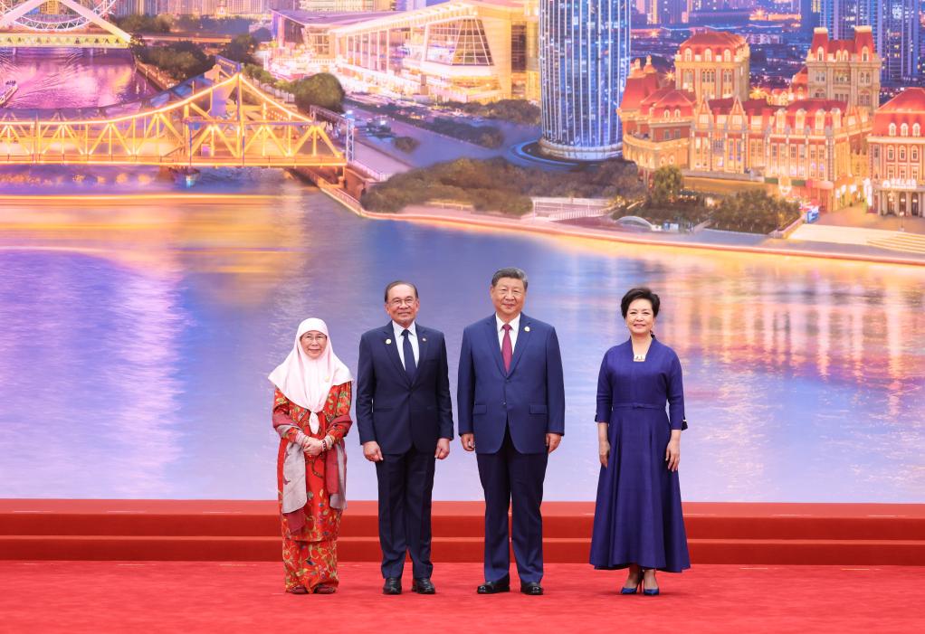 شي: منظمة شانغهاي للتعاون تتحمل مسؤوليات أكبر تجاه السلام والتنمية