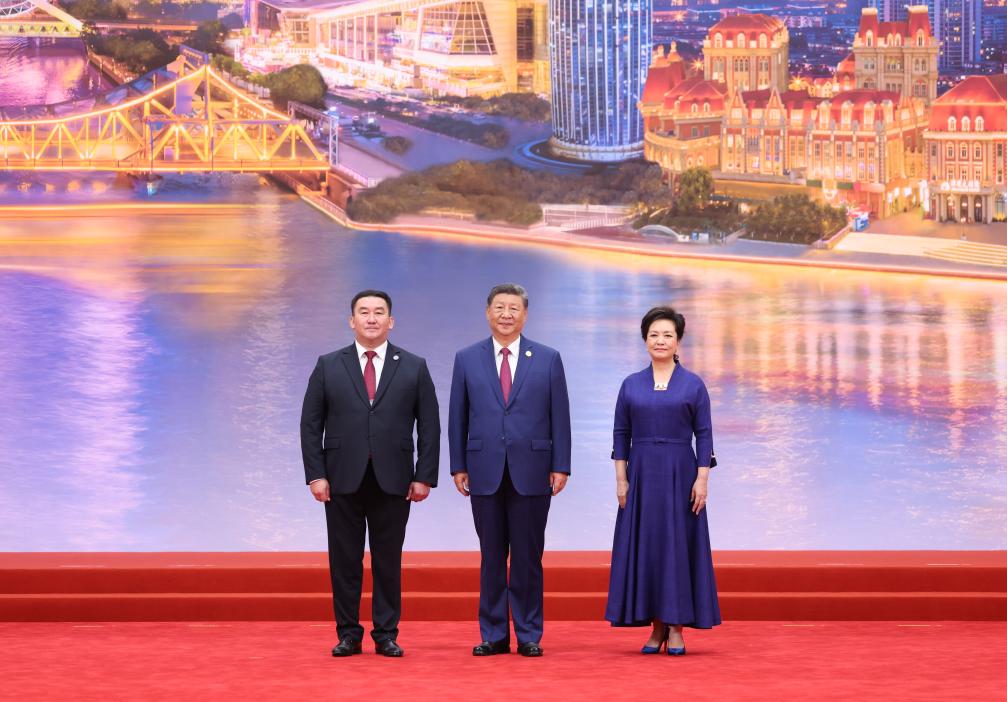 شي: منظمة شانغهاي للتعاون تتحمل مسؤوليات أكبر تجاه السلام والتنمية