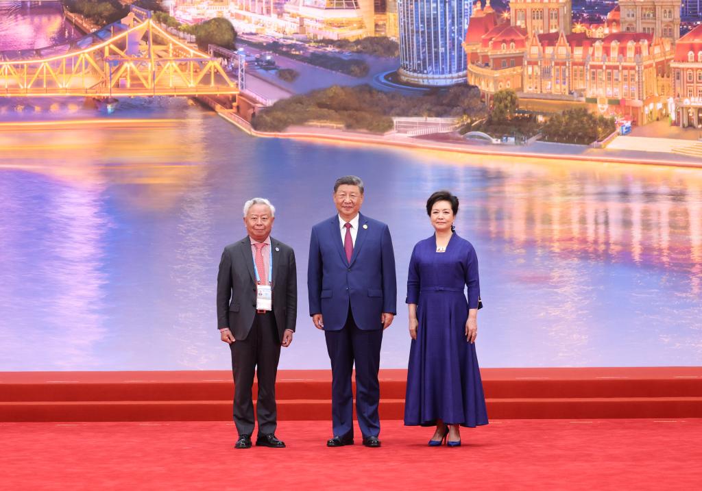 شي: منظمة شانغهاي للتعاون تتحمل مسؤوليات أكبر تجاه السلام والتنمية