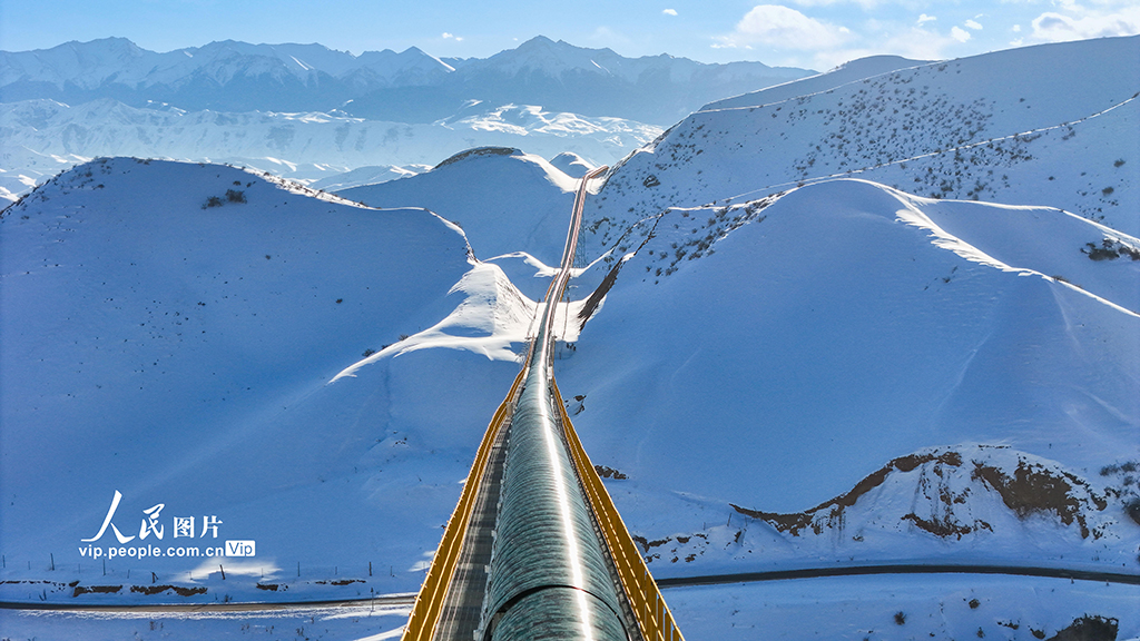 هوتوبي، شينجيانغ: تشغيل أول خط لنقل الفحم بتقنية الذكاء الاصطناعي