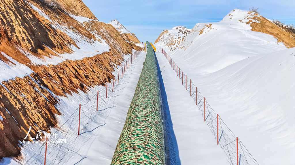 هوتوبي، شينجيانغ: تشغيل أول خط لنقل الفحم بتقنية الذكاء الاصطناعي