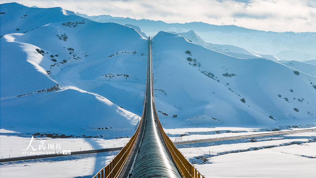 هوتوبي، شينجيانغ: تشغيل أول خط لنقل الفحم بتقنية الذكاء الاصطناعي