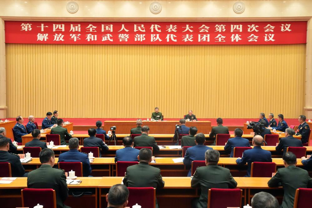 شي يشدد على تعزيز الولاء السياسي في الجيش لدفع تحديث الدفاع الوطني