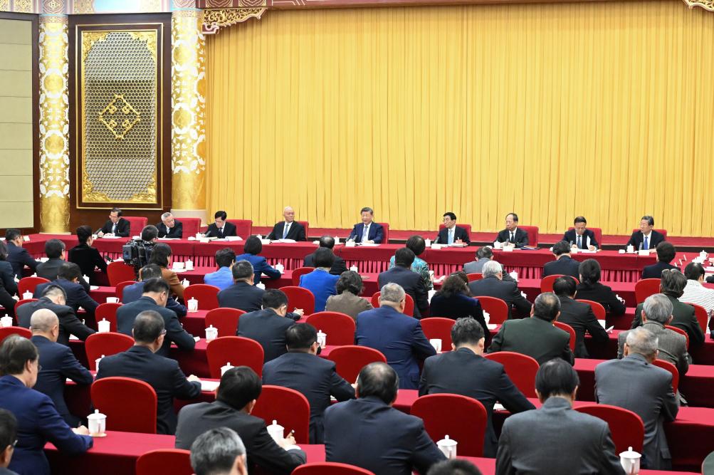 شي يدعو إلى إحراز تقدم حاسم في دفع مبادرة الصين الصحية خلال فترة الخطة الخمسية الـ15