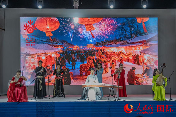 احتفال ضخم في الإمارات بمناسبة عيد الربيع الصيني 2026