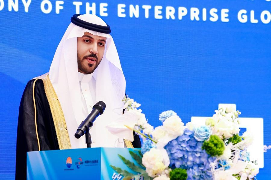 مقابلة : خبير سعودي يتطلع إلى تعزيز العلاقات التكنولوجية مع الصين