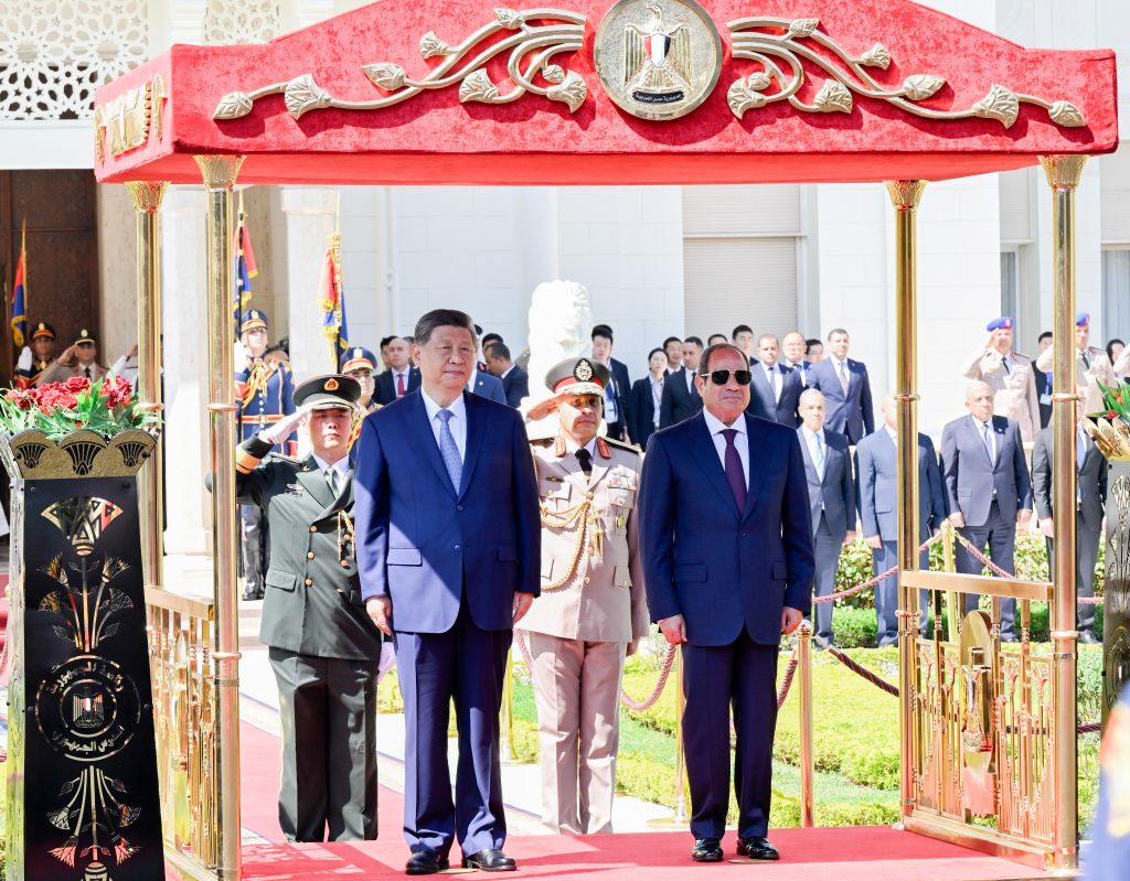 شي يدعو إلى تعميق التعاون بين الصين ومصر ويقدم مقترحا بشأن الشرق الأوسط